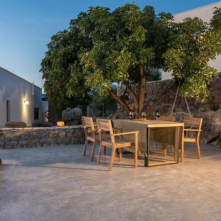 Casatino Villas Kalianeika ภายนอก รูปภาพ